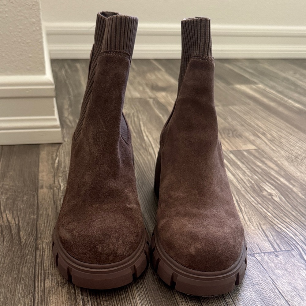 Steve Madden Brown Ankle Boots